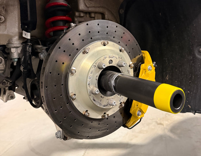 Powerflex_Lamborghini_and_Porsche_Centerlock_Wheel_Pins_Center